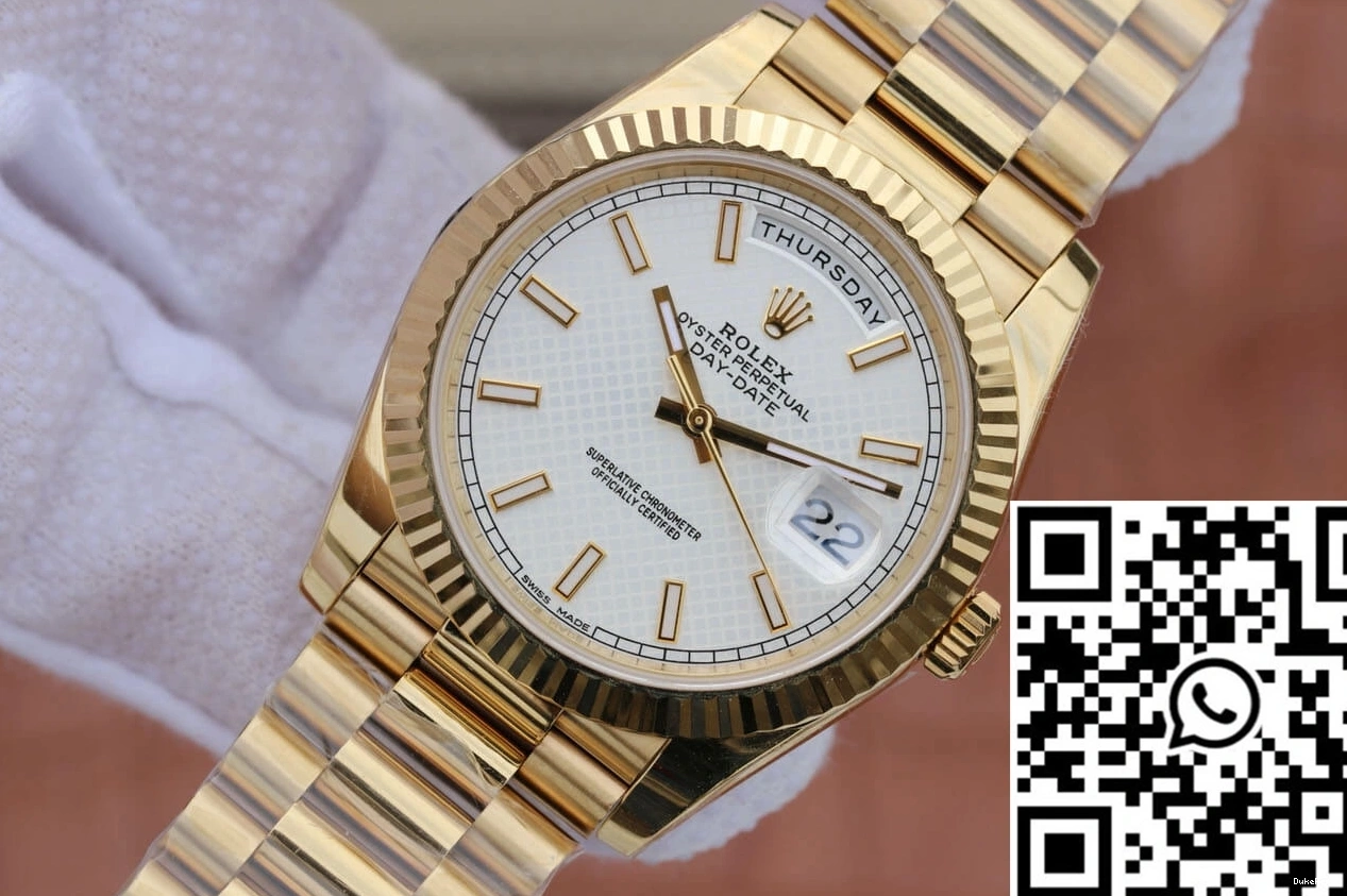 EW Dial Rolex M228238-0008 Factory Silver Day-Date 1006